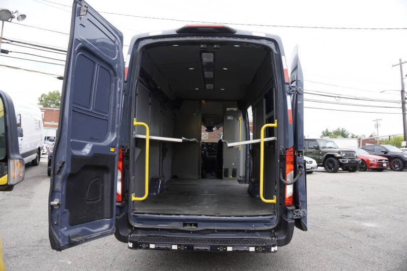 2020 Ford Transit 250