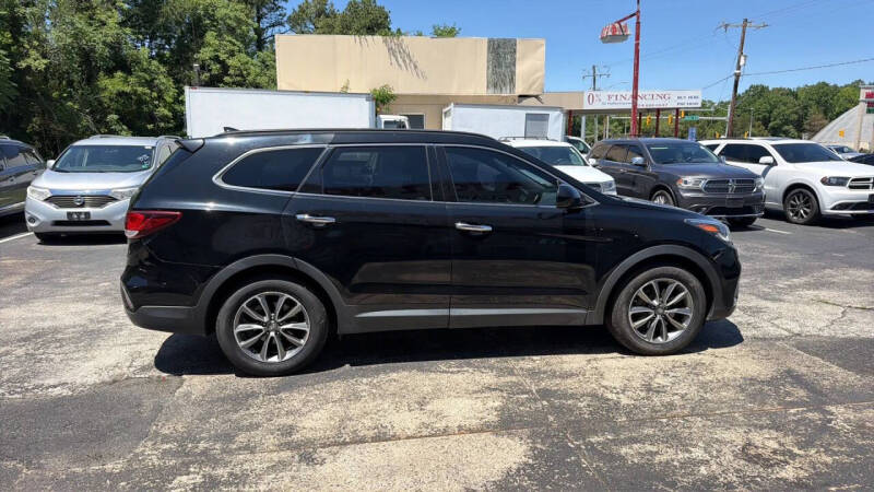 2017 Hyundai Santa Fe SE