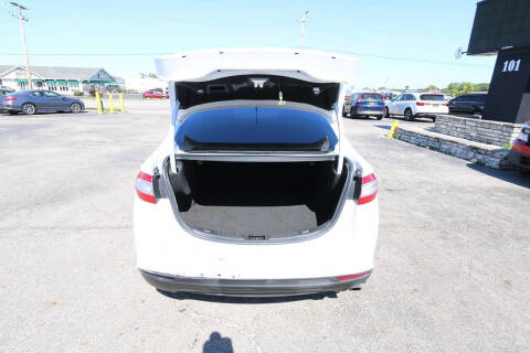 2014 Ford Fusion S