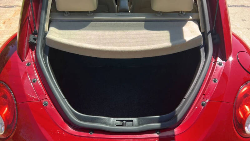 2008 Volkswagen New Beetle