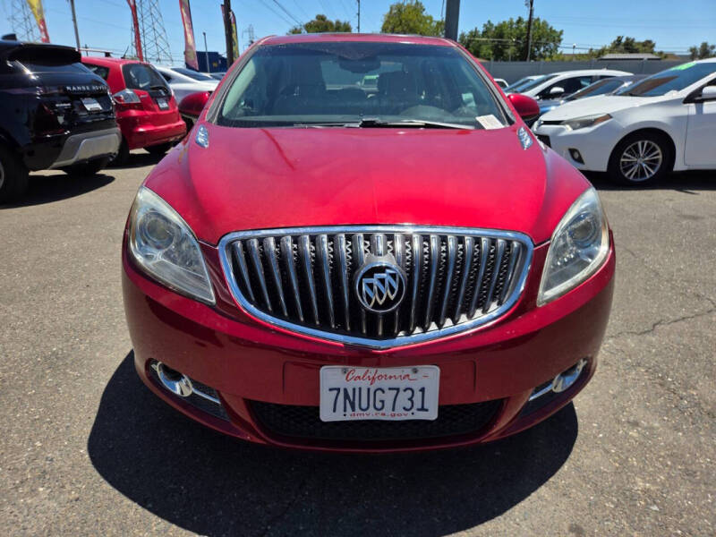 2013 Buick Verano Leather Group