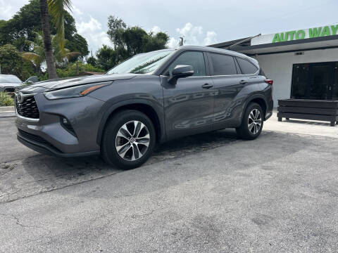 2023 Toyota Highlander XLE