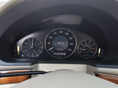 2005 Mercedes-Benz E-Class E 320