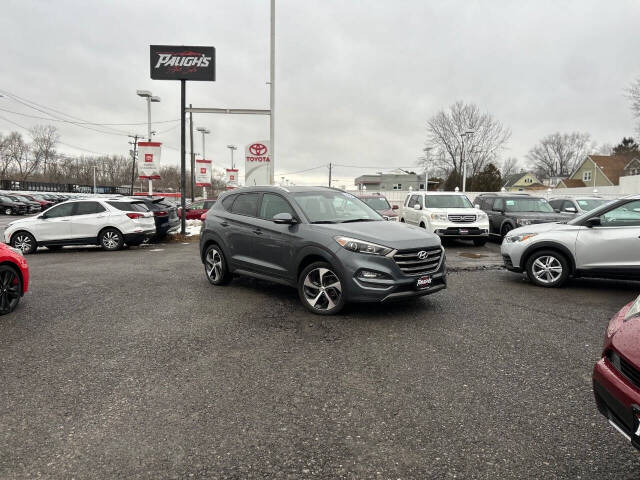 2016 Hyundai Tucson Sport's photo