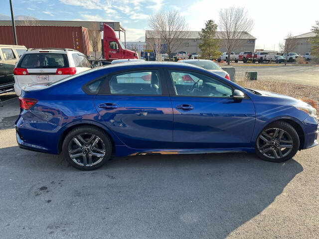 2020 Kia FORTE GT-Line photo 3