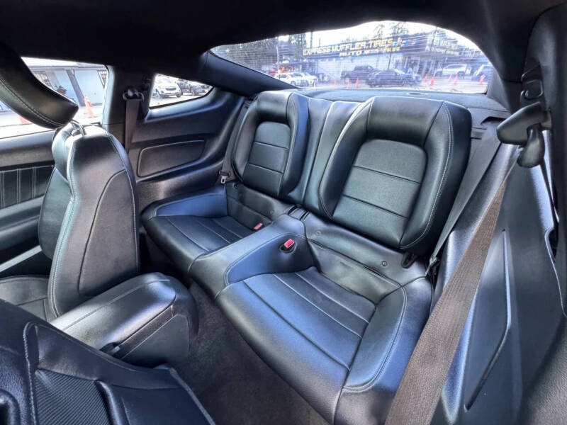 2017 Ford Mustang GT Premium