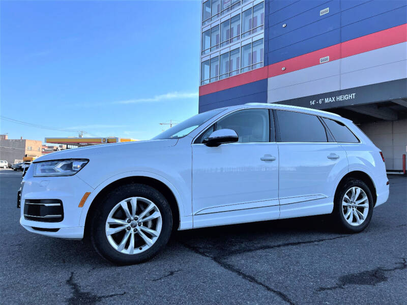 2017 Audi Q7 for sale at Ultimate Motors in Port Monmouth NJ