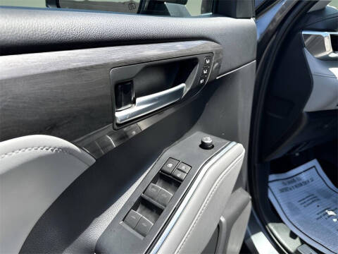 2020 Toyota Highlander Limited