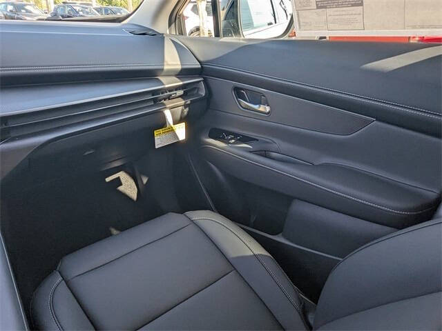 2025 Nissan Murano SV