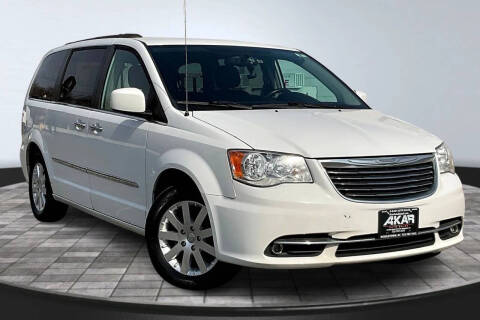 2016 Chrysler Town and Country Touring