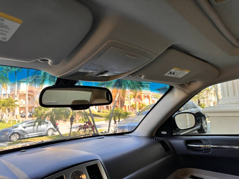 2006 Chrysler 300 C