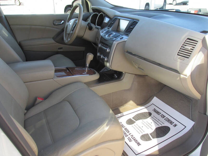 2012 Nissan Murano LE