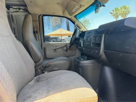 2018 Chevrolet Express 2500