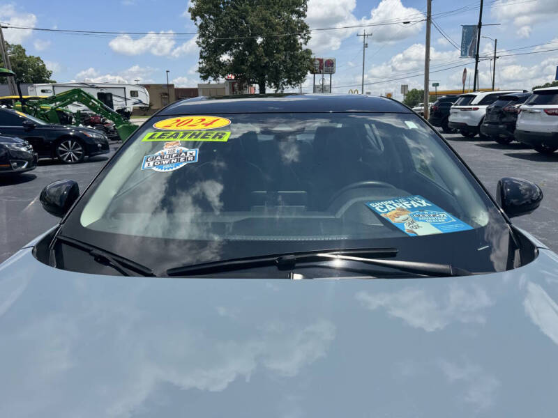 2024 Nissan Sentra SR