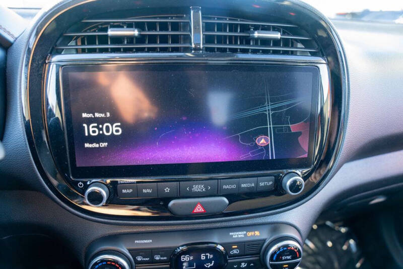 2023 Kia Soul GT-Line