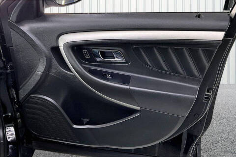 2018 Ford Taurus SEL