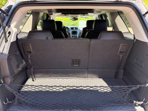 2016 GMC Acadia Denali