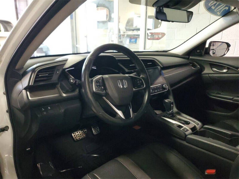 2020 Honda Civic Touring