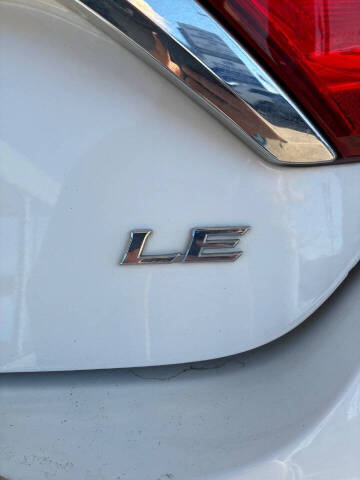 2016 Toyota Camry LE