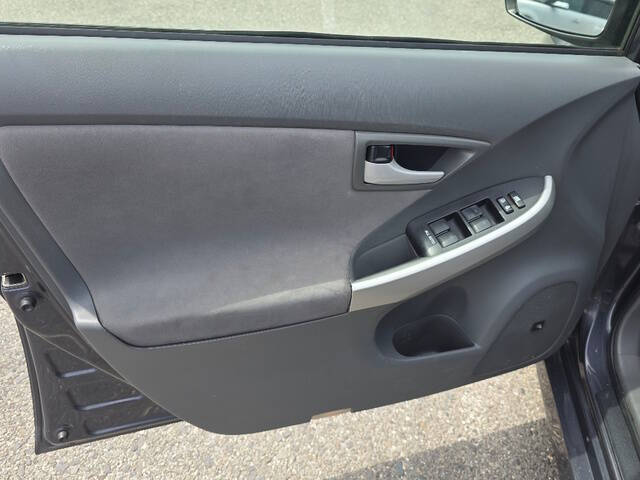 2010 Toyota Prius I