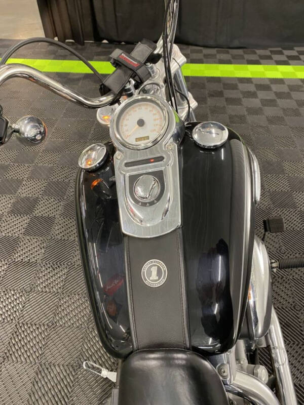 2009 Harley-Davidson Super Glide