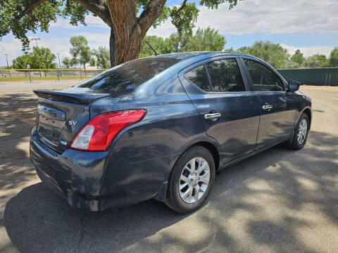2015 Nissan Versa 1.6 SV