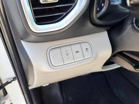 2020 Hyundai Venue SEL