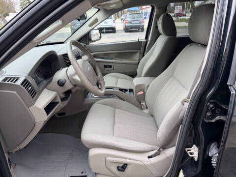 2006 Jeep Grand Cherokee Laredo