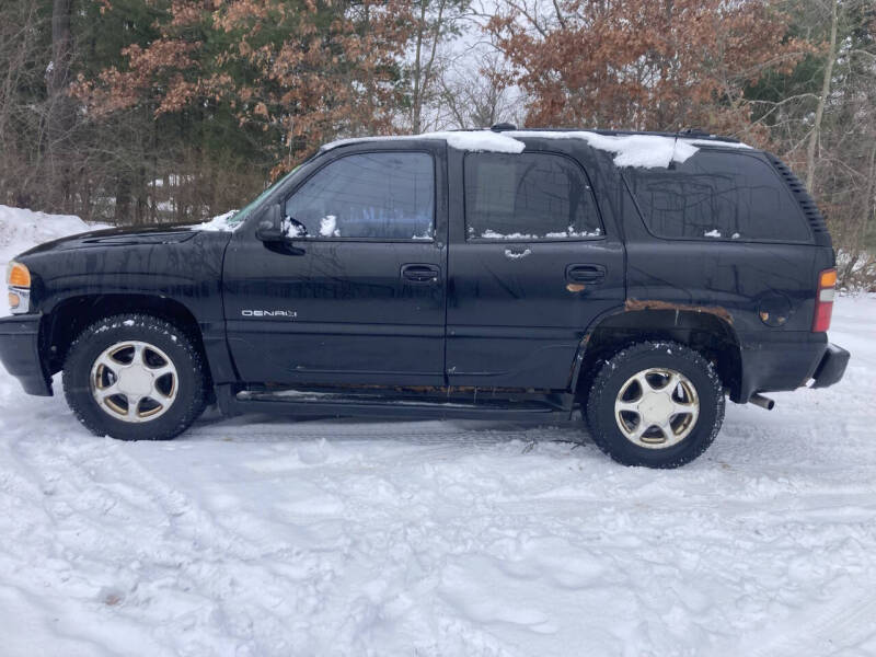 2001 GMC Yukon Base's photo