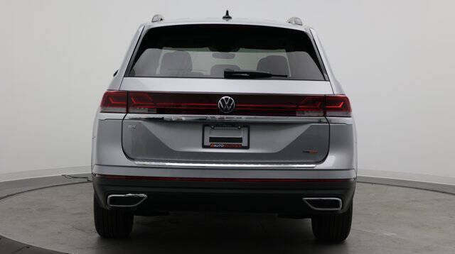 2026 Volkswagen Atlas SE