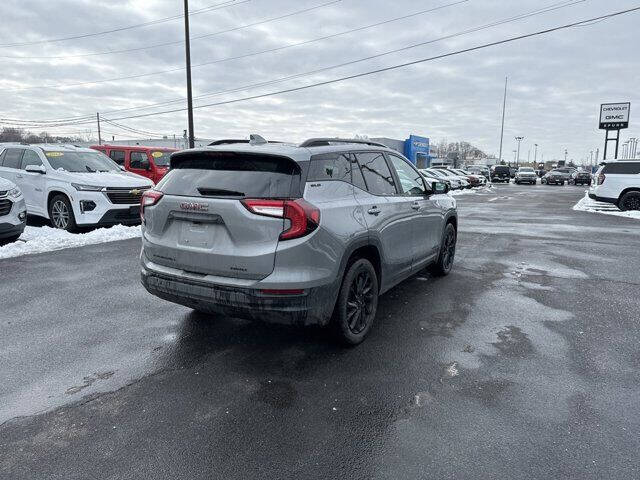 2023 GMC Terrain SLE