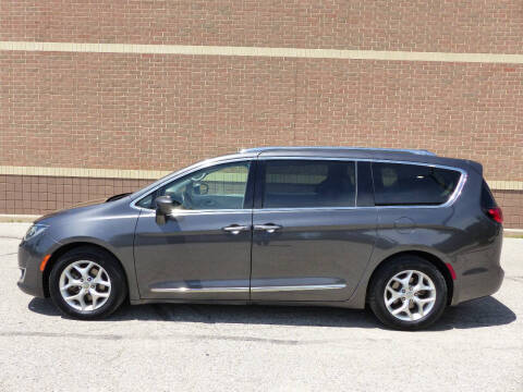 2019 Chrysler Pacifica Touring L Plus 35th Anniversary