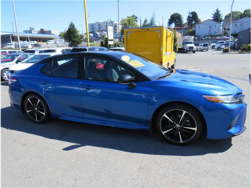 2020 Toyota Camry XSE