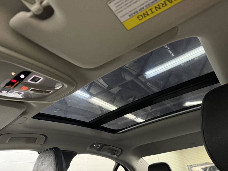 2024 Volvo S60 B5 Plus Dark Theme