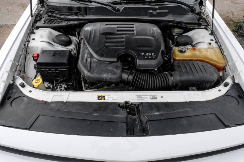 2014 Dodge Challenger SXT