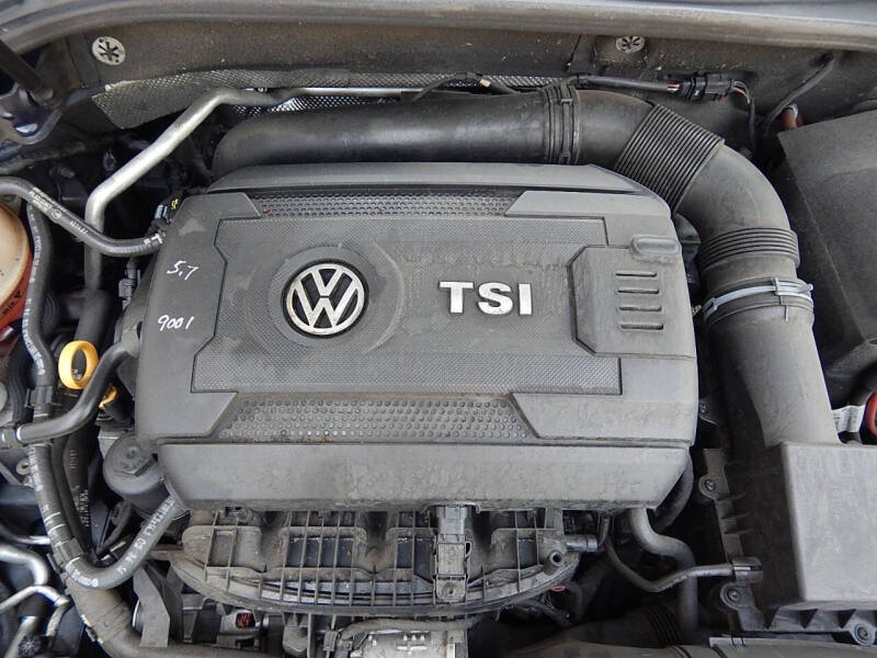 2015 Volkswagen Passat 1.8T Wolfsburg Edition