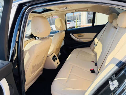 2018 BMW 3 Series 320i