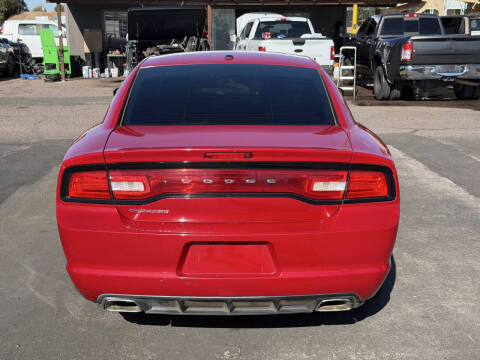 2012 Dodge Charger SXT