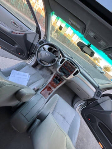 2004 Toyota Highlander Limited