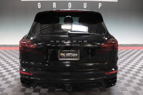 2017 Porsche Cayenne GTS