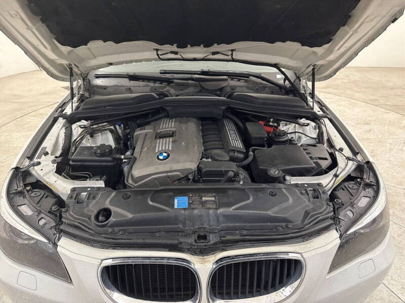 2006 BMW 5 Series 525i