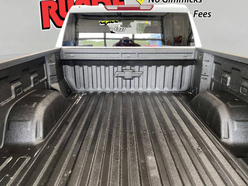 2026 Chevrolet Silverado 1500 LT - Photo 6