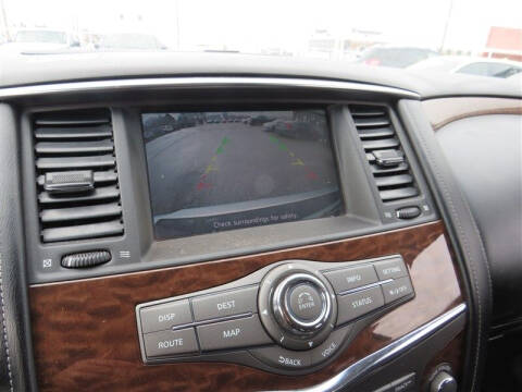 2017 Nissan Armada SV