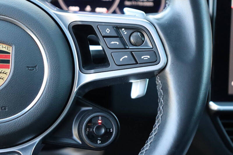 2021 Porsche Cayenne Coupe