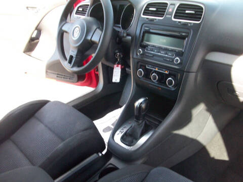 2014 Volkswagen Golf 2.5L PZEV