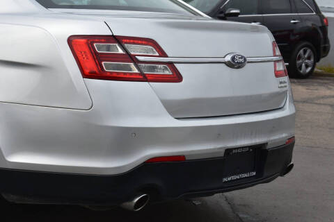 2015 Ford Taurus SEL