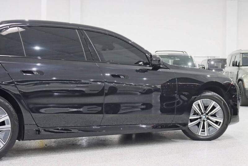 2023 BMW 7 Series 760i xDrive