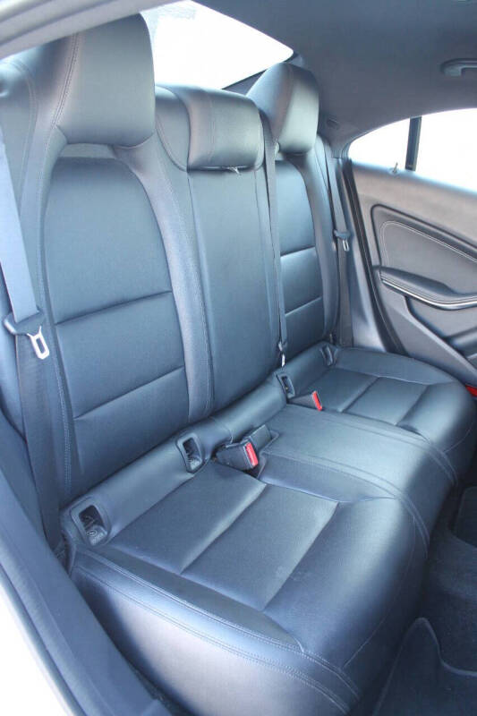 2014 Mercedes-Benz CLA CLA 250 4MATIC