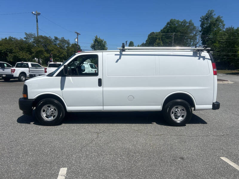 2017 Chevrolet Express 2500