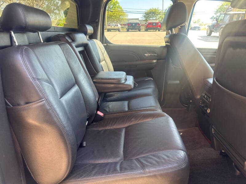 2012 Cadillac Escalade EXT Premium